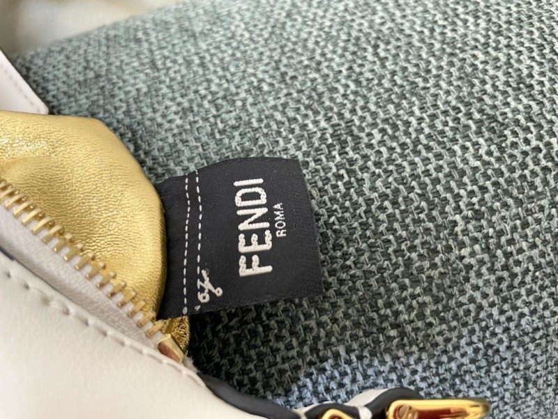 Fendi 032 8