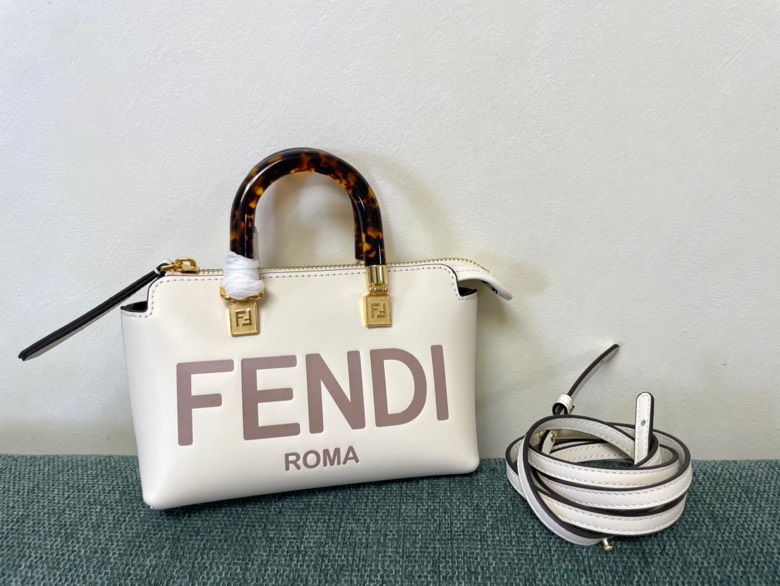 Fendi 037 8
