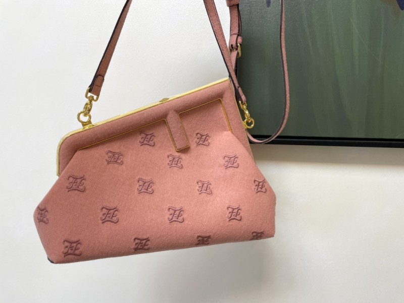 Fendi 053 8