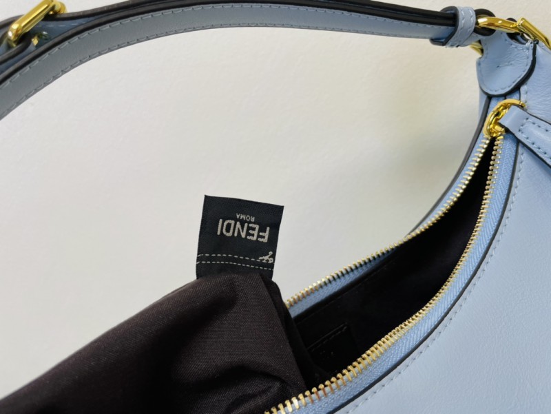 Fendi 081 8