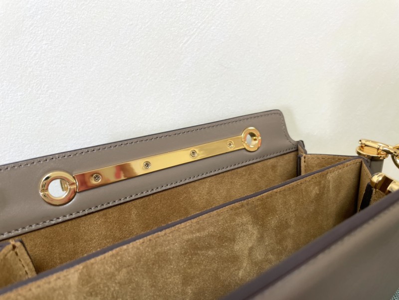 Fendi 082 8