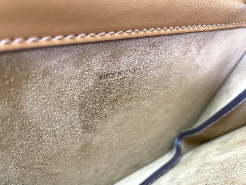 Fendi 104 8
