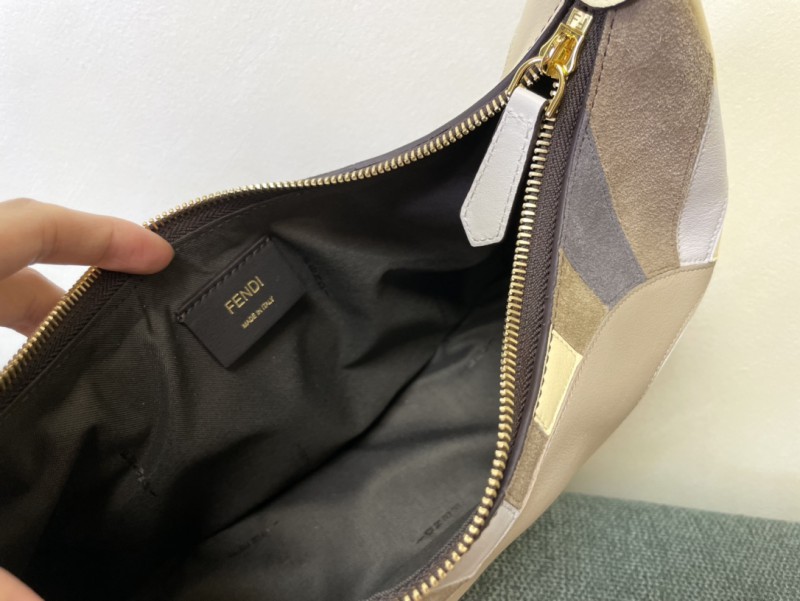 Fendi 145 8