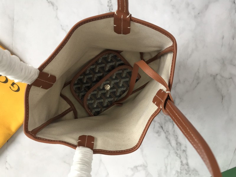 Goyard 033 8