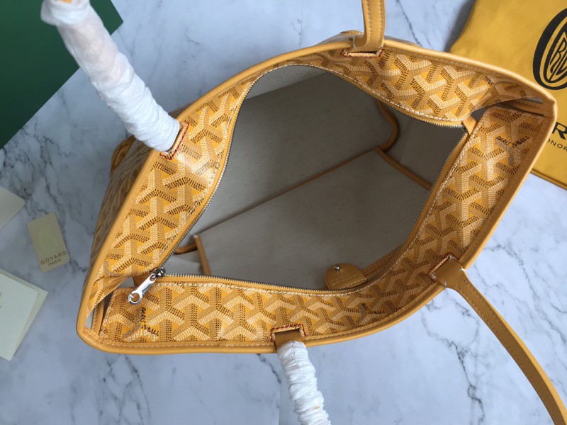 Goyard 076 8