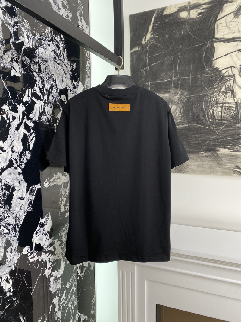 LV Embossed Small Label Classic Short Sleeve 2 1