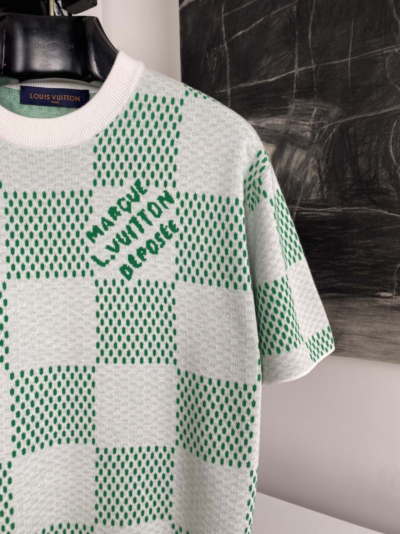 LV Checkered Knit Short Sleeve 2 2