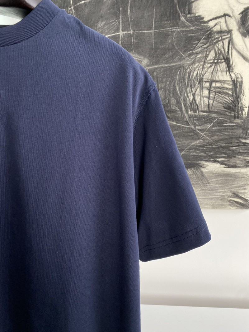 LV Embossed Small Label Classic Short Sleeve 3 2