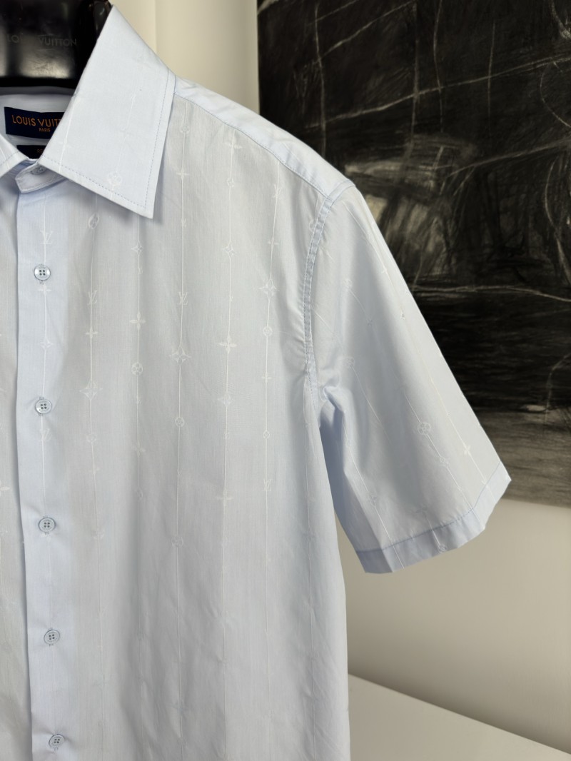 LV jacquard knit lapel short sleeve shirt 2