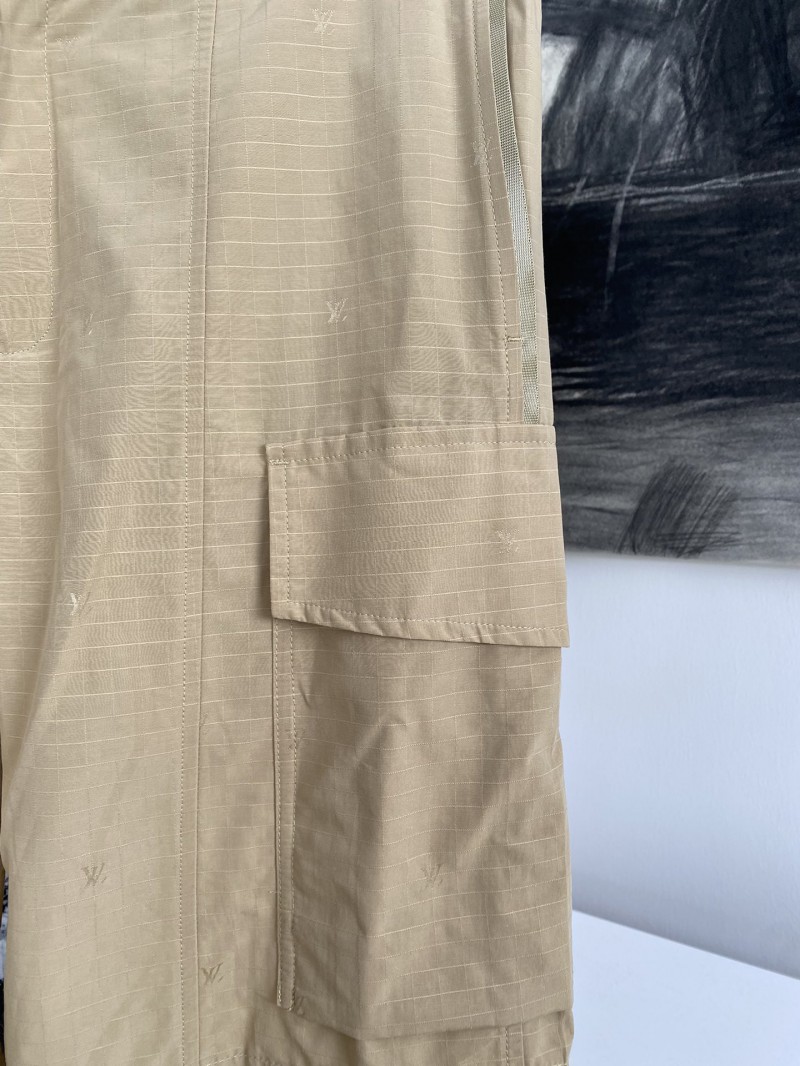 LV logo dark print work shorts 2
