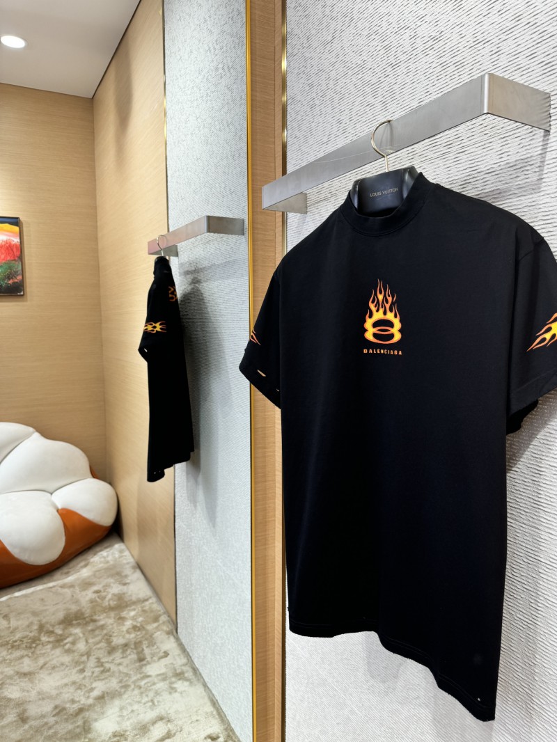 Balenciaga Flame Ring Print Short Sleeve T-Shirt 2