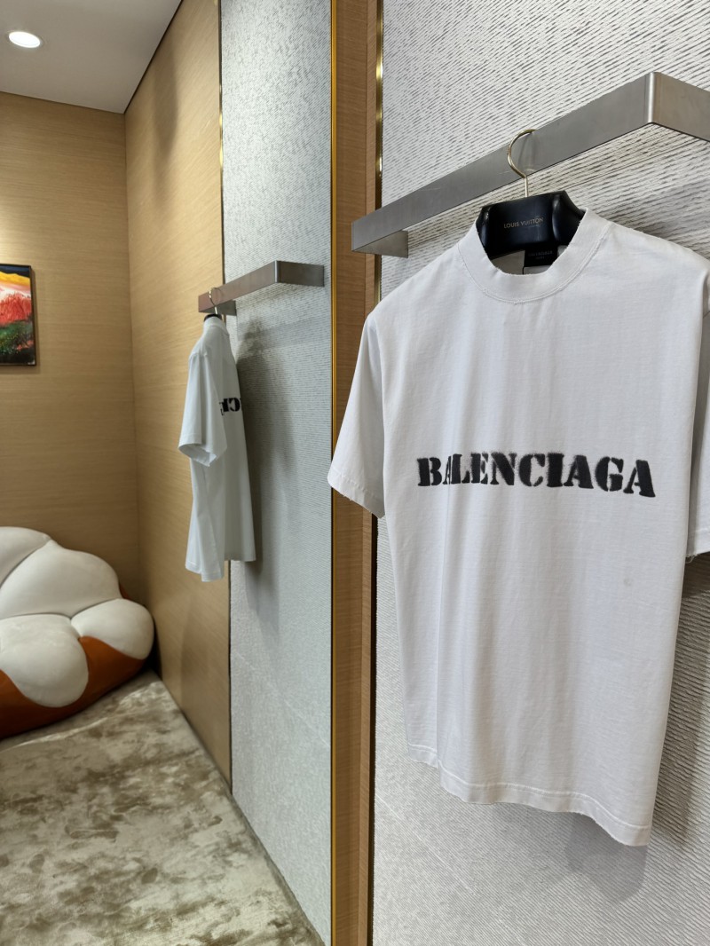 Balenciaga Fuzzy Print Short Sleeve T-Shirt 2 2