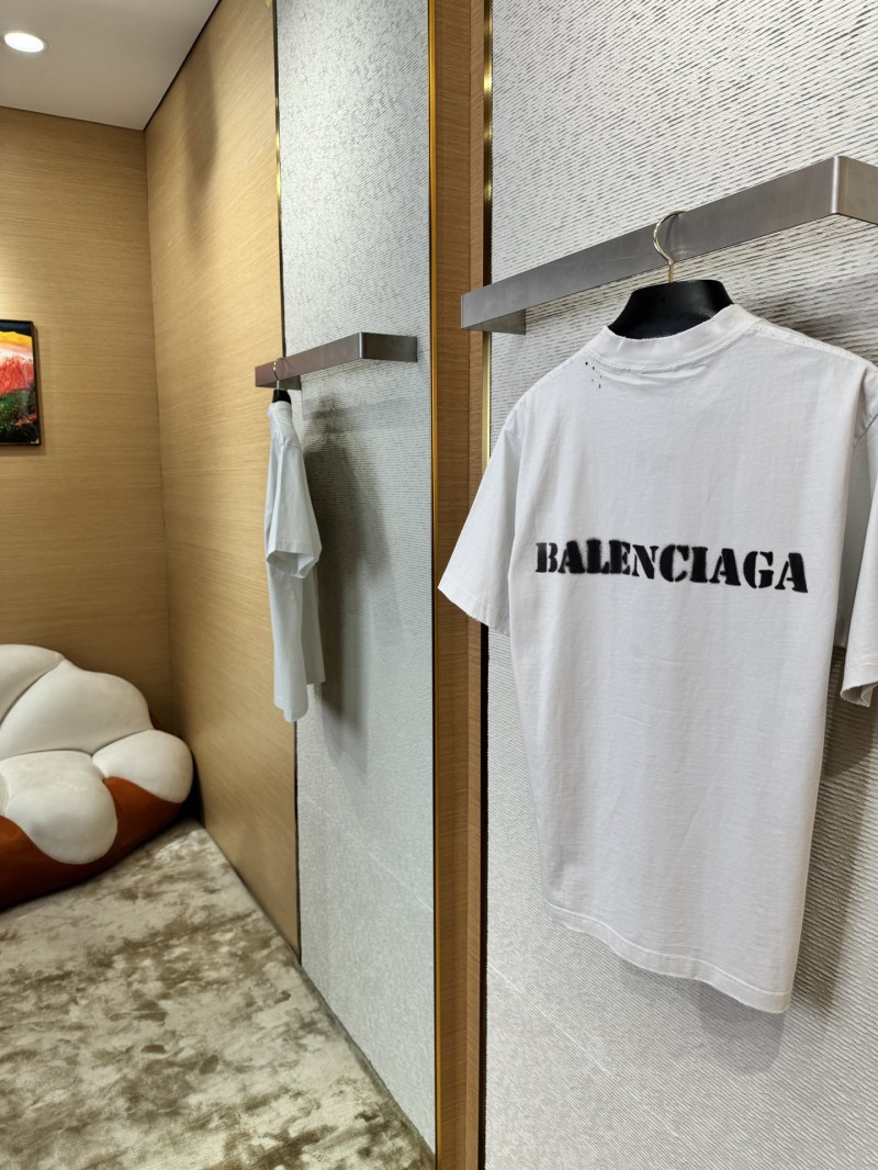 Balenciaga Fuzzy Print Short Sleeve T-Shirt 2 3