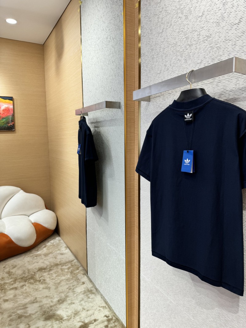 adidas Balenciaga Co-Branded Short Sleeve T-Shirt 2 3
