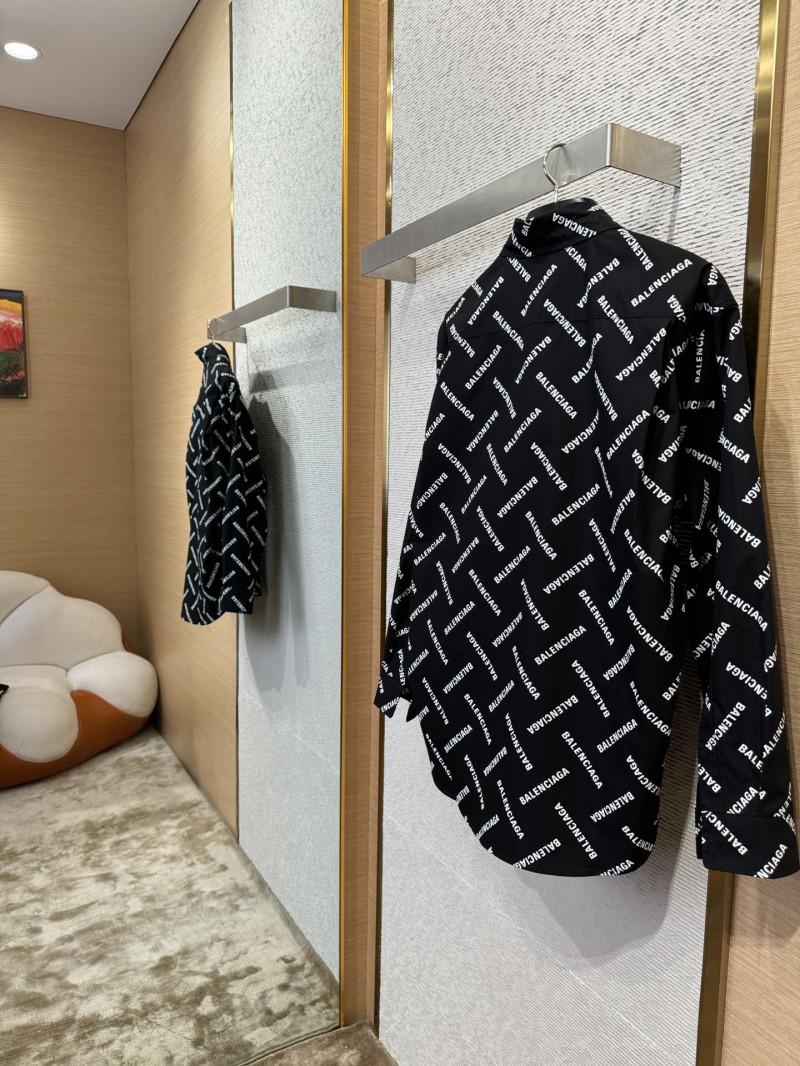 Balenciaga Printed Collar Shirt 3