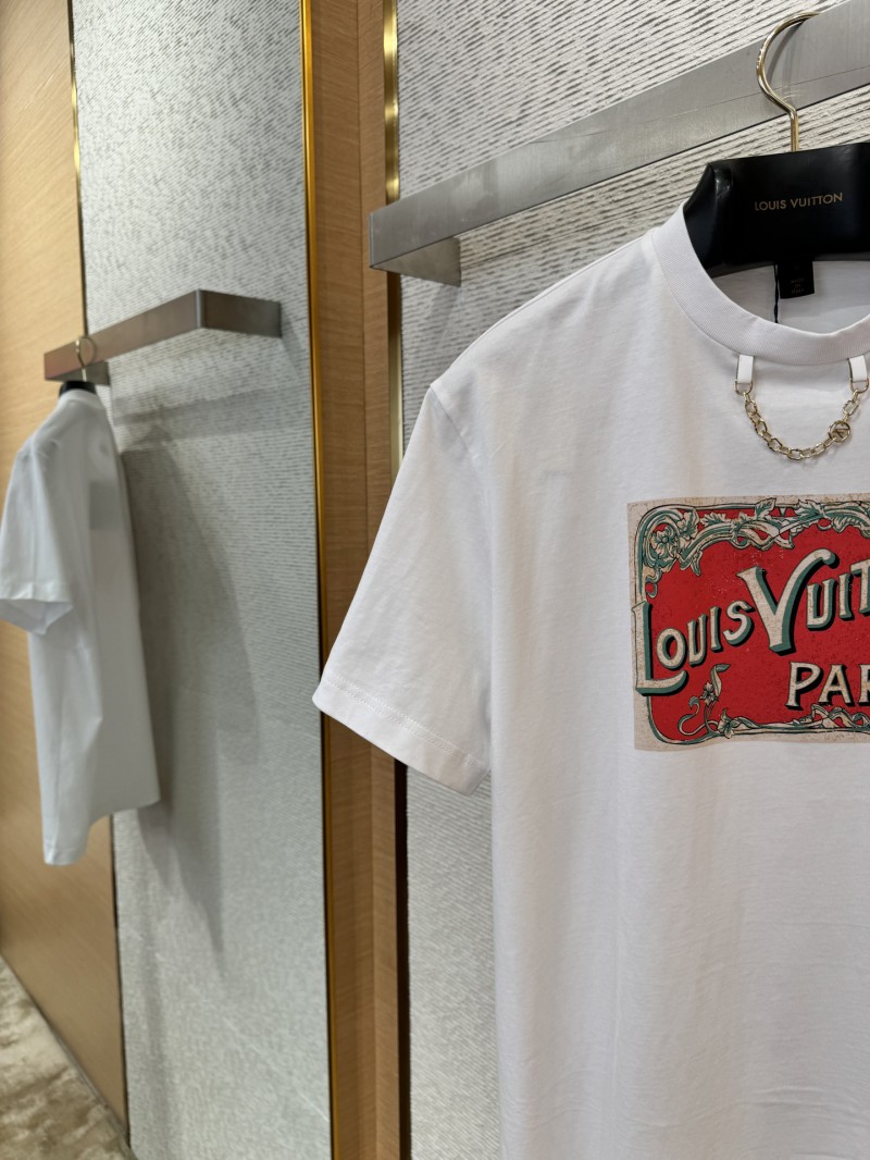 LV Collar Chain Print Short Sleeve T-Shirt 4