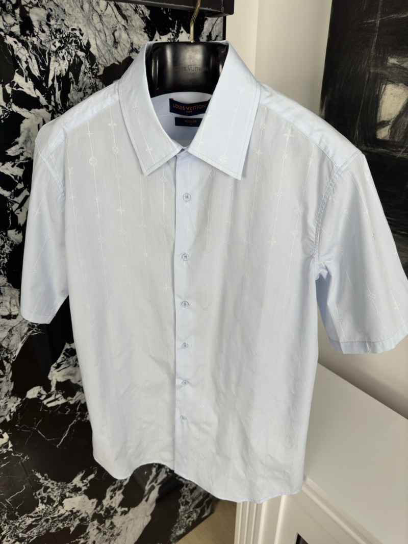 LV jacquard knit lapel short sleeve shirt 4