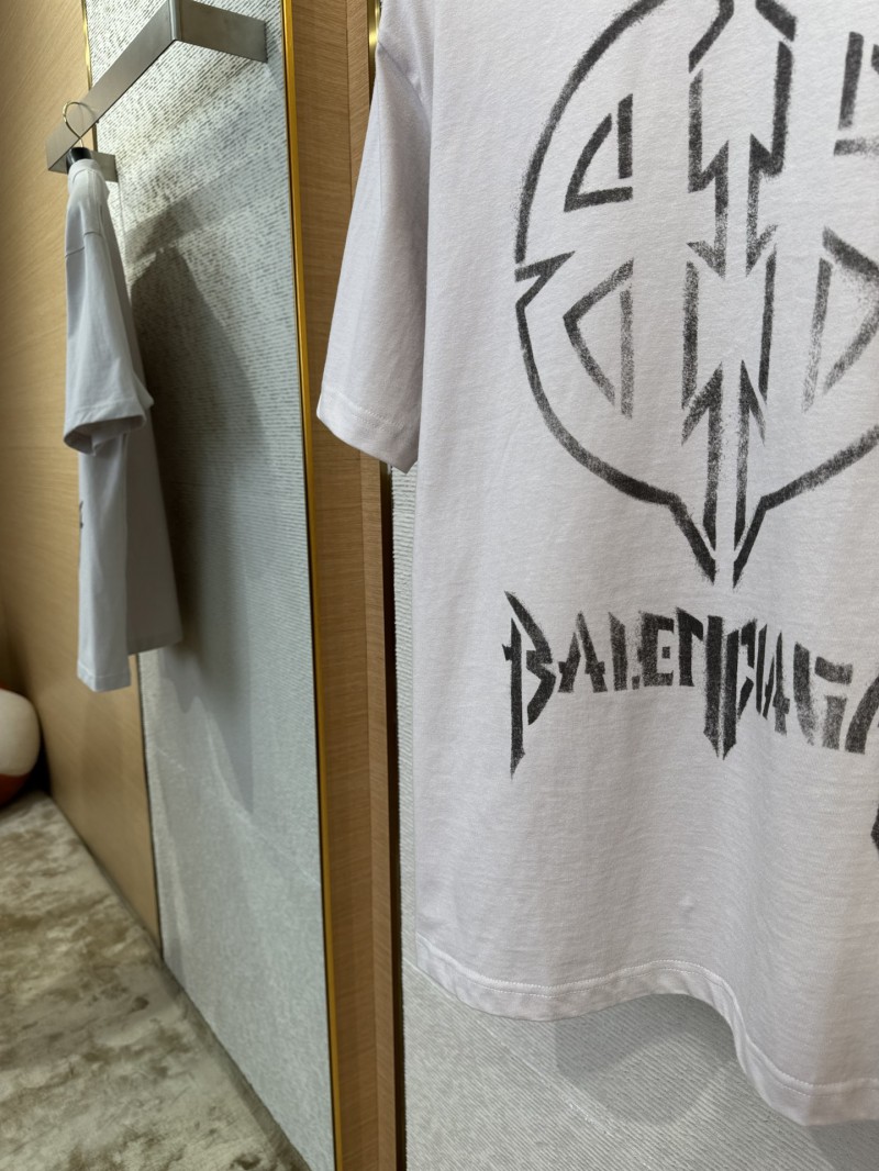 Balenciaga Logo Aged Short Sleeve T-Shirt 1 4