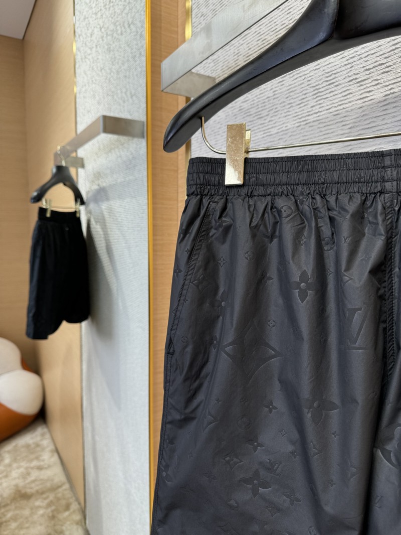 LV Dark Jacquard Beach Shorts 4 5