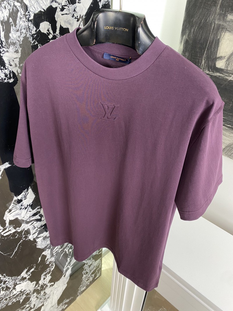 LV Embossed Small Label Classic Short Sleeve 4 5