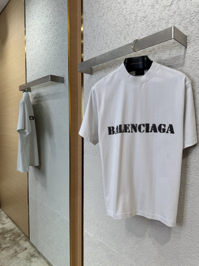 Balenciaga Fuzzy Print Short Sleeve T-Shirt 2 5