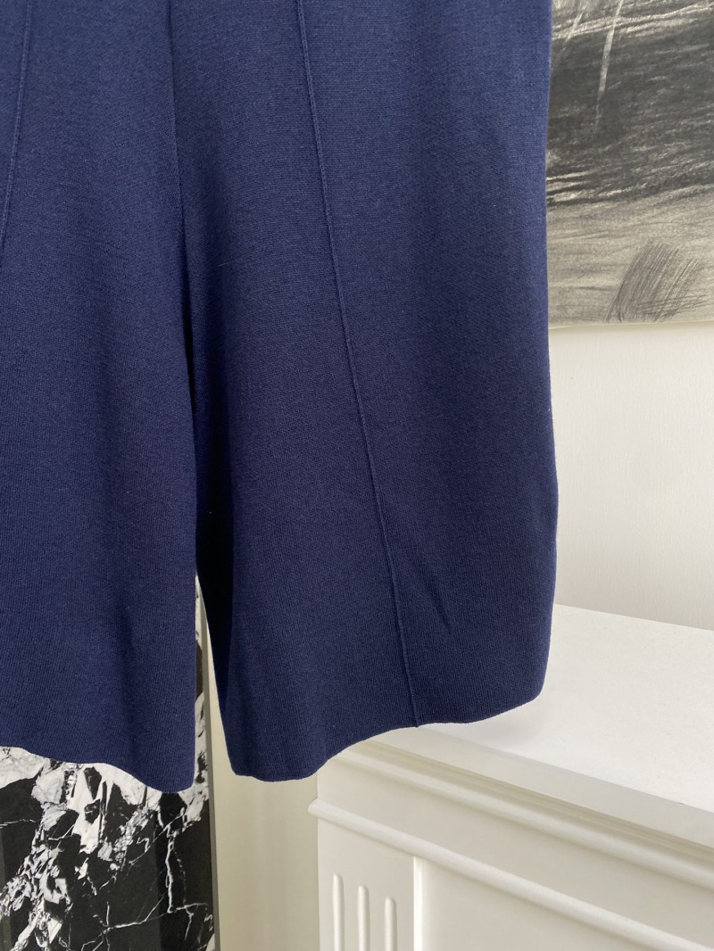 LV Logo Woolen Shorts 6