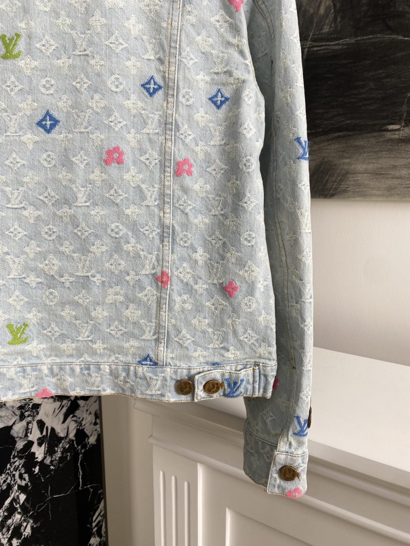 LV co-branded embroidered denim jacket 6