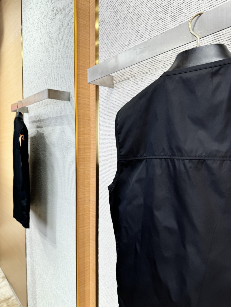 Prada Functional Wind Vest Vest 6