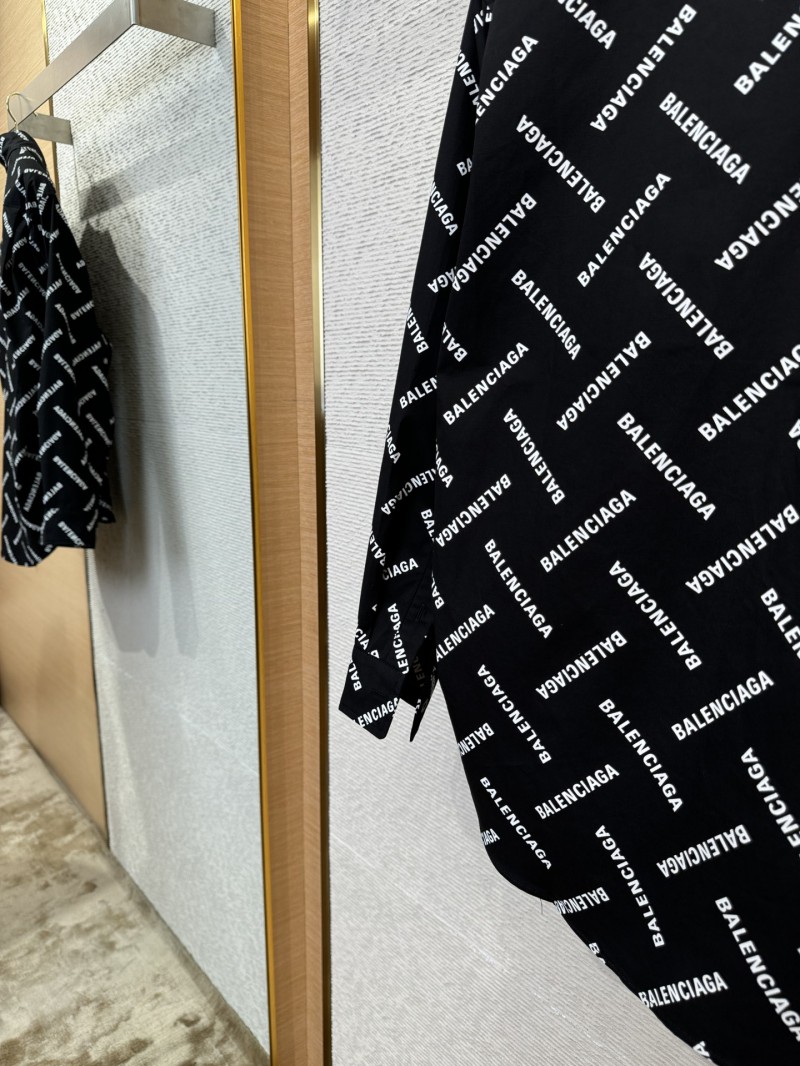 Balenciaga Printed Collar Shirt 6