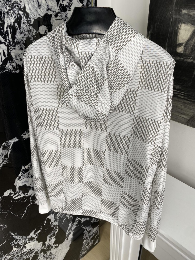 LV Tessellated Zipper Sunbreaker Jacket 2 7