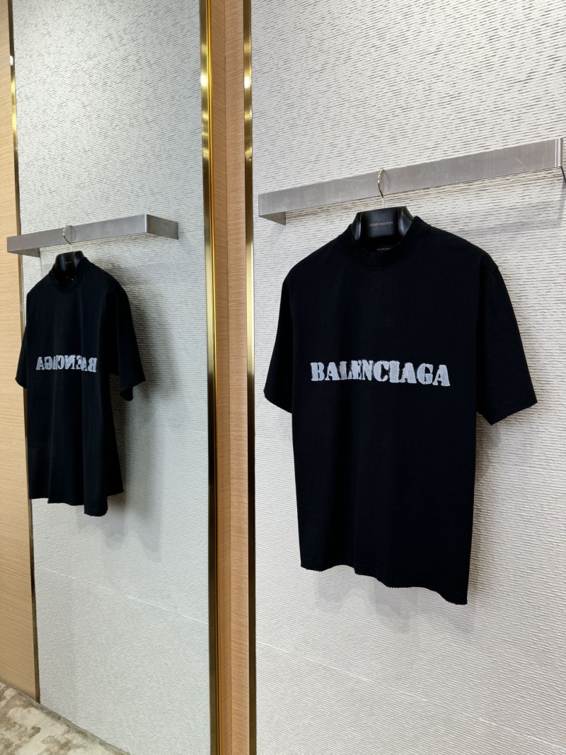Balenciaga Fuzzy Print Short Sleeve T-Shirt 3 7