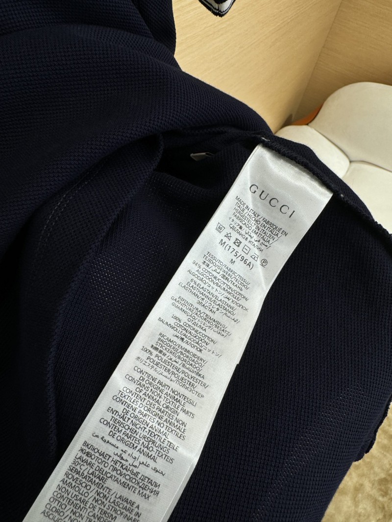 Gucci interlocking badge polo shirt 3 8