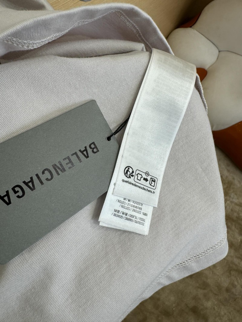Balenciaga Logo Aged Short Sleeve T-Shirt 1 8