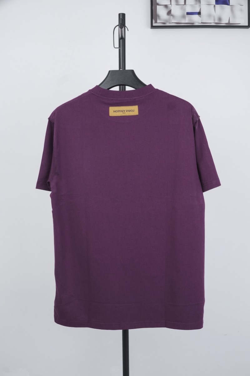 LV Old Flower Embossed Short Sleeve Wine Red 1