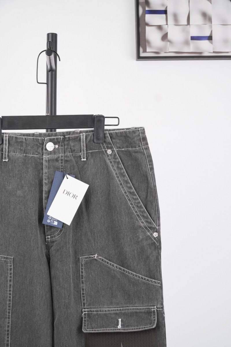 Dior Pocket Island Label Embroidered Shorts 1 2