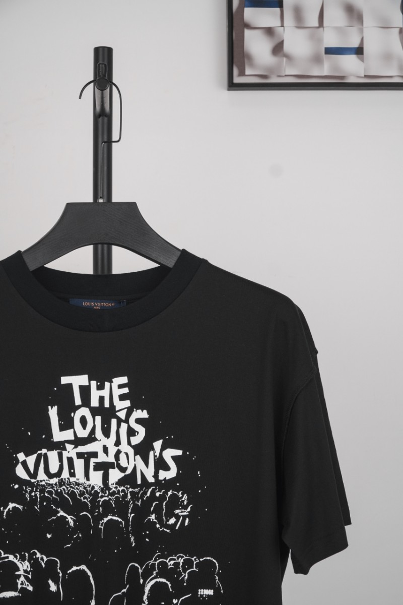LV Portrait Short Sleeve 2