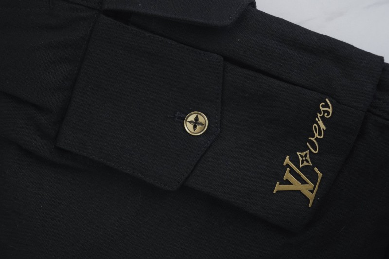 LV Metallic Label Multi-Pocket Shorts 6