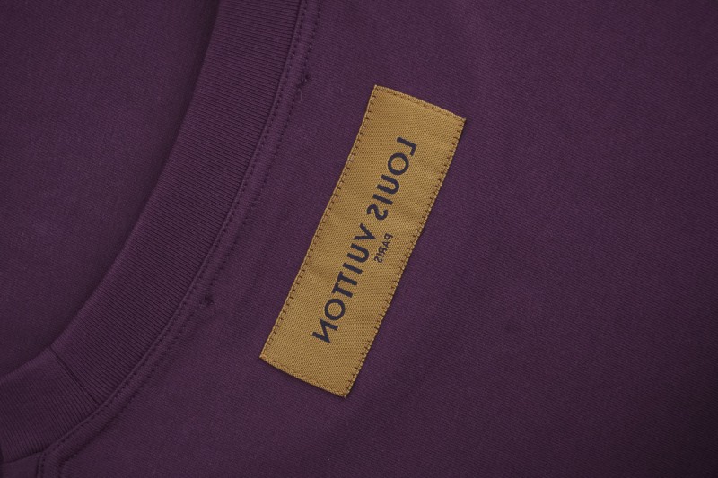 LV Old Flower Embossed Short Sleeve Wine Red 8