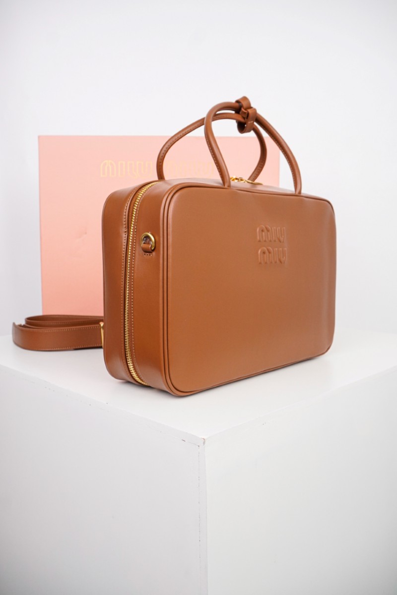 Miu Miu Logo Embossed Zip Tote Brown 9