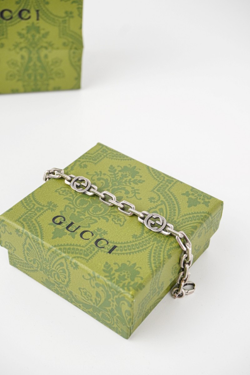 Gucci Interlocking Double G Bracelet 4