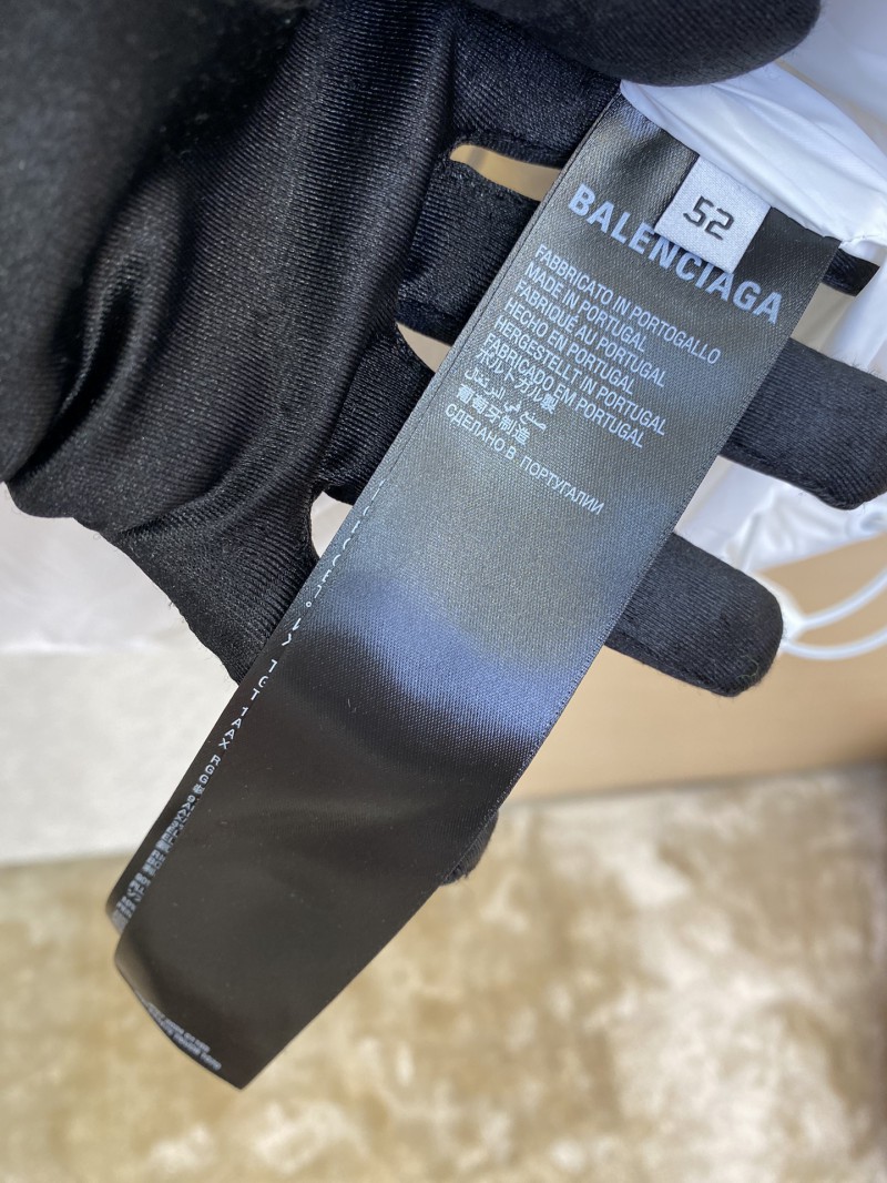 Balenciaga 3M Logo Down Jacket White 7