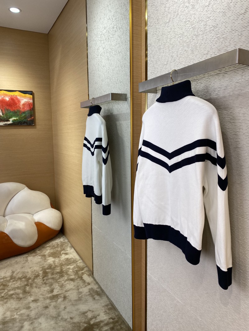 LV Embroidered Zip Woolen Jacket 3