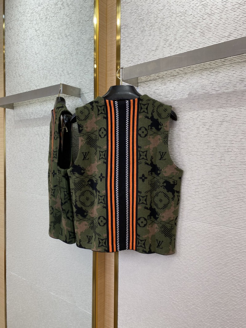 LV camouflage knitted waistcoat 5