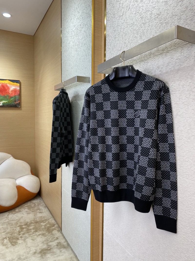 LV Tartan Sweater 2