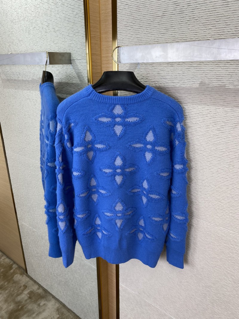 LV Applique Sweater 7