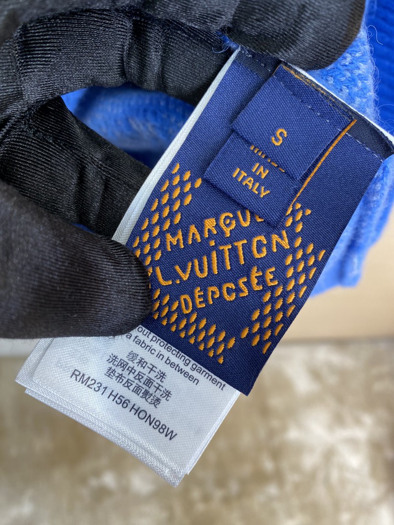 LV Applique Sweater 8