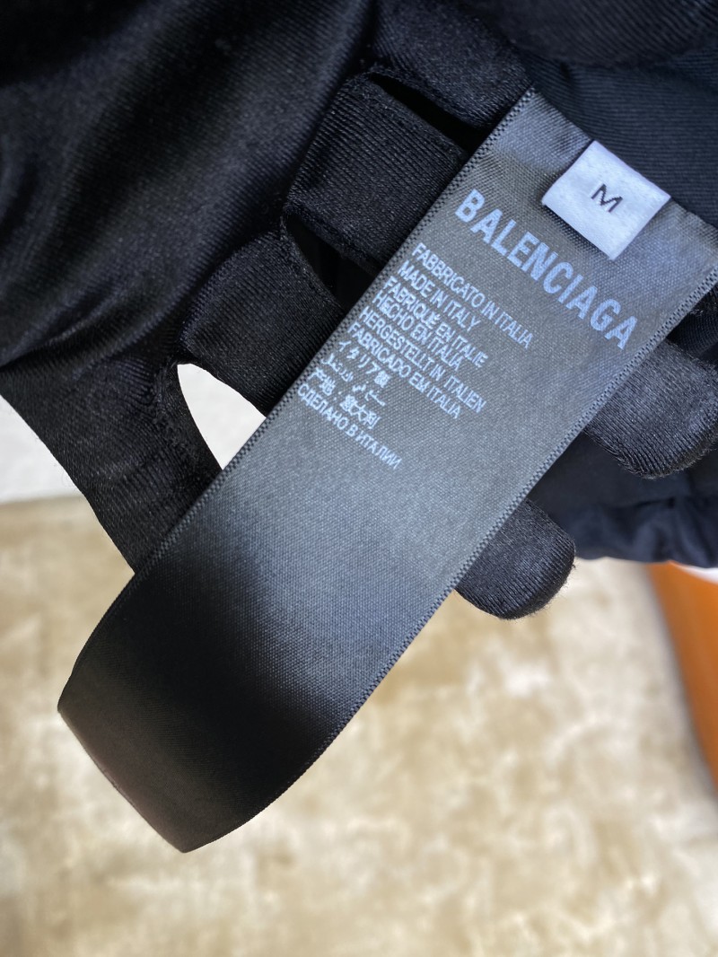 Balenciaga Logo Embroidered Down Jacket 8