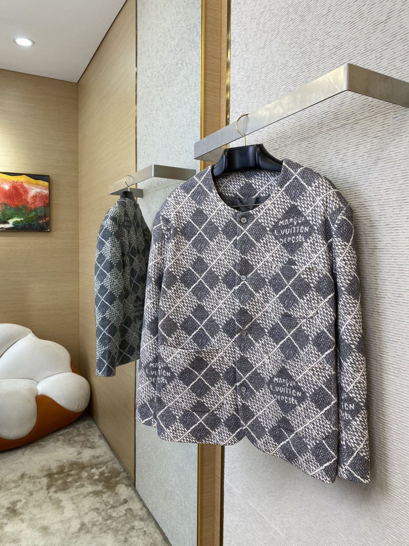 LV Lattice Design Button Down Blazer 2
