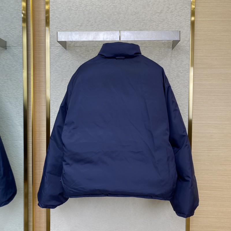 Balenciaga show style pin-on reversible cottonouterwear 3