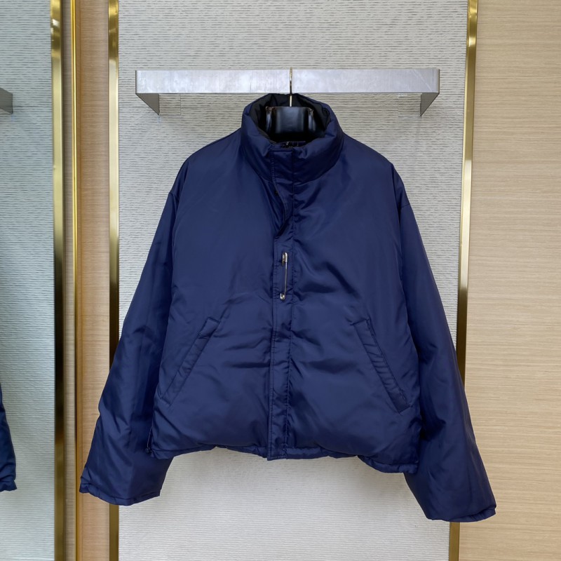 Balenciaga show style pin-on reversible cottonouterwear 2
